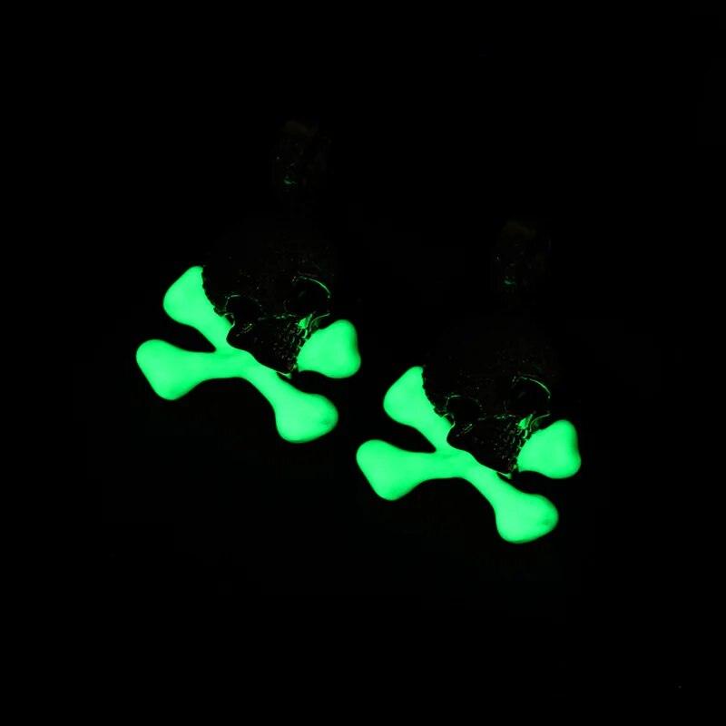 Pingente Skull Luminoso Premium + Corrente de Brinde